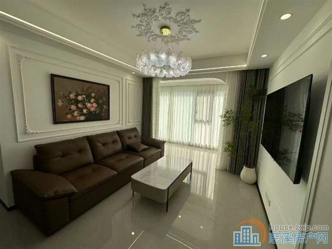 天安浔筑 106平全新轻法式精装房东包税