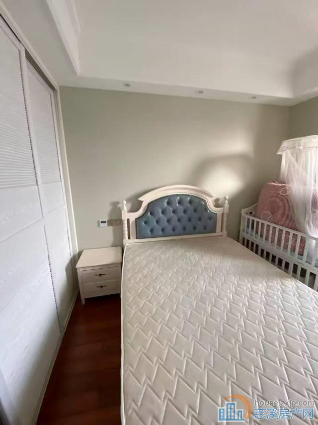 复地精装98平二室一厅一卫带小书房