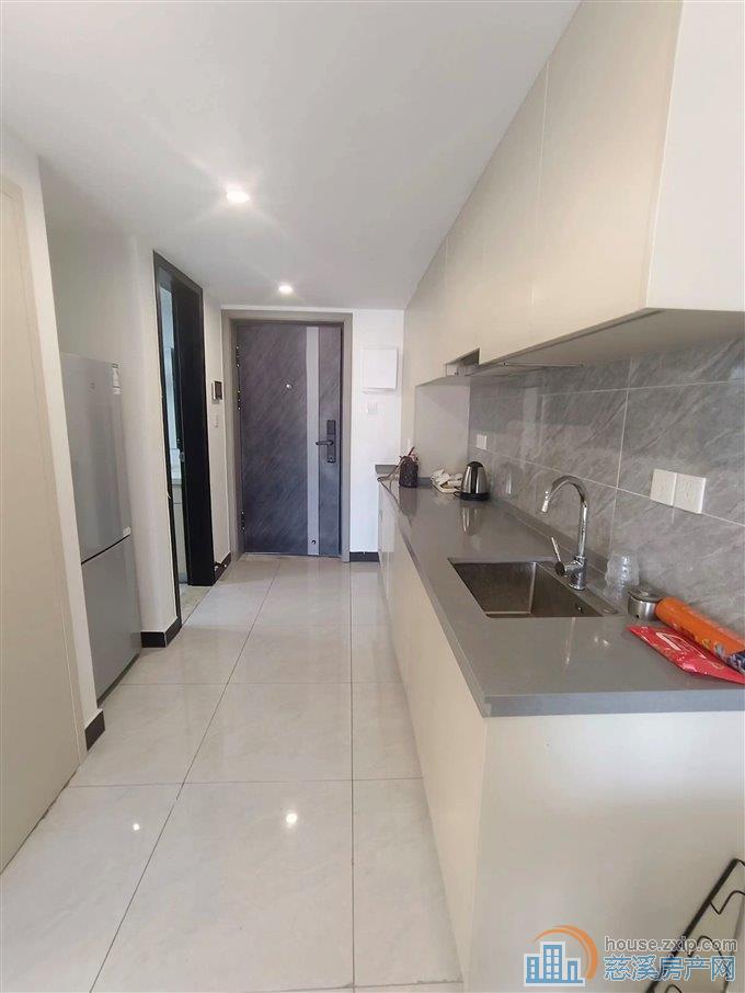 广宇大厦 精装 拎包入住