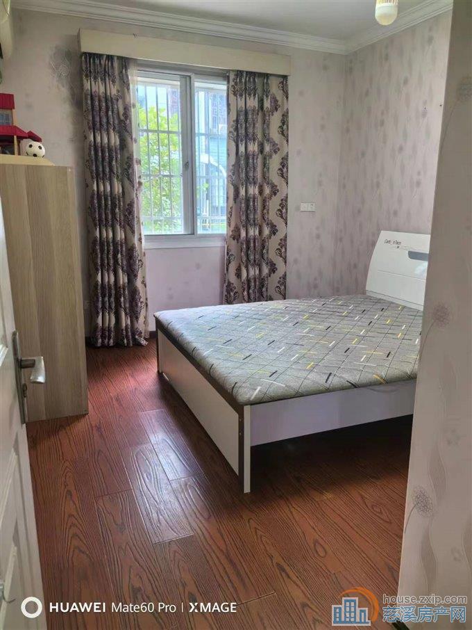 城东新村多套精装二室600元1100元