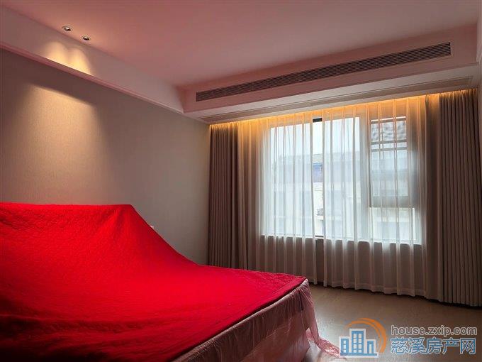 城西复式洋房 保利俯院江南北区 精装