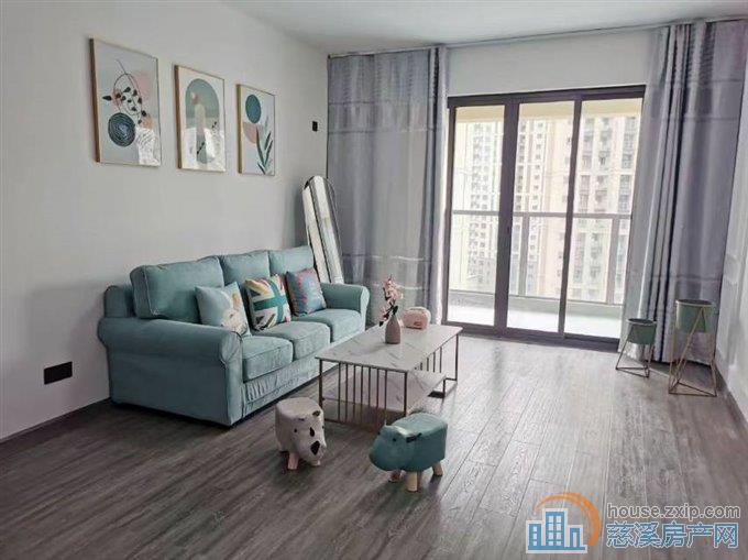 特价吾悦127平简装中间层满2年带车位