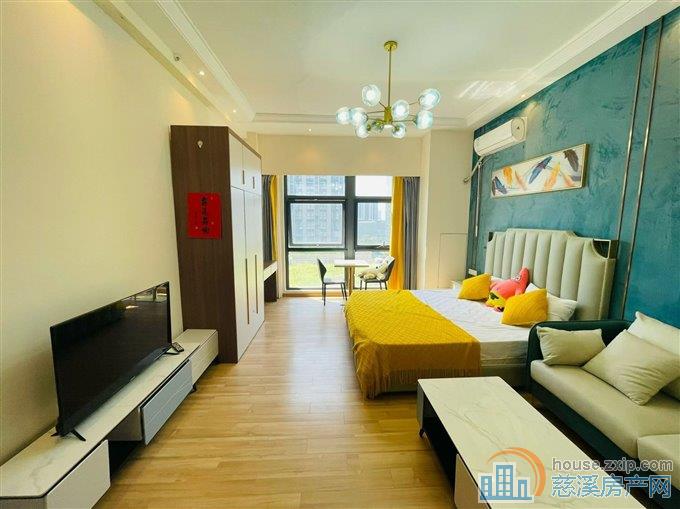 爱琴海旁海铂朝南特价1750送宽带