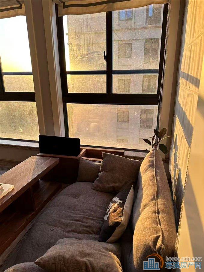 保利天悦湾黄金楼层边套精装带车位独家直接