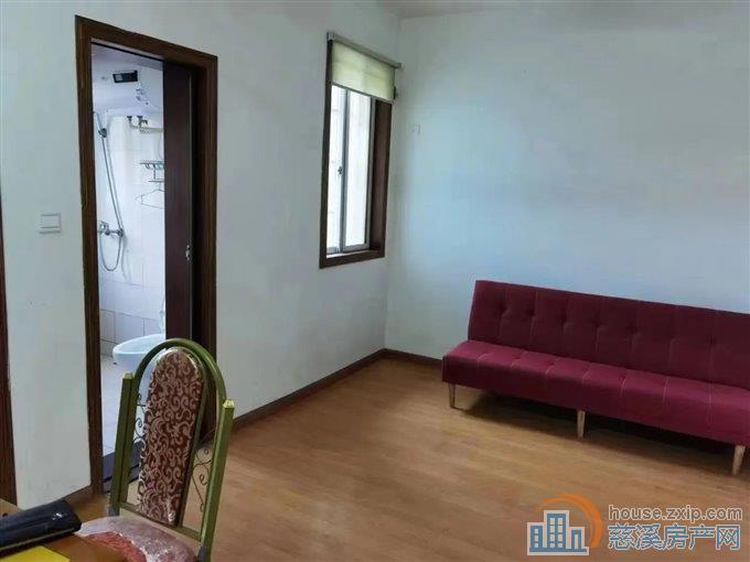 城东上林书包房57精装2室拎包入住