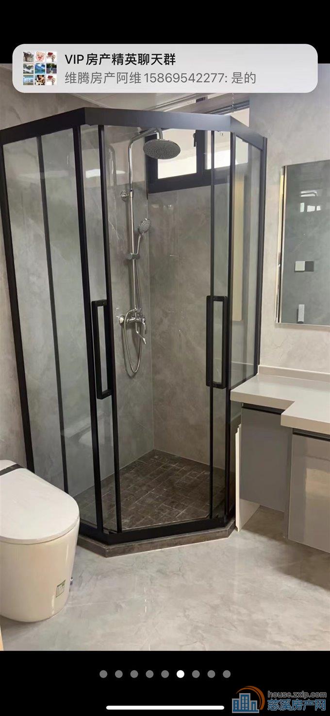 新城中心直地3楼139.8平十储155万