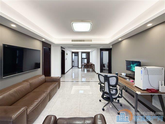 捡漏 金仕华庭 精装修 保养好,拎包入住