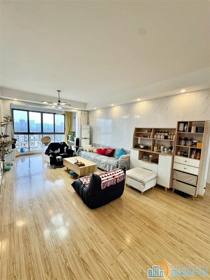 中梁泊景庭 洋房精装 采光好