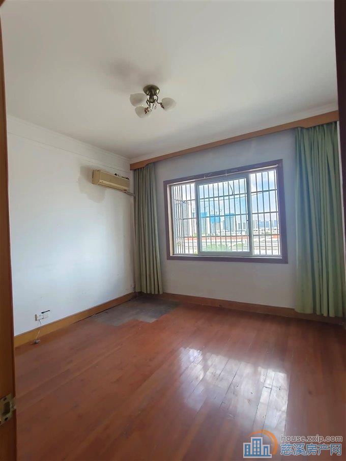 轻纺城一期169平130万性价比高