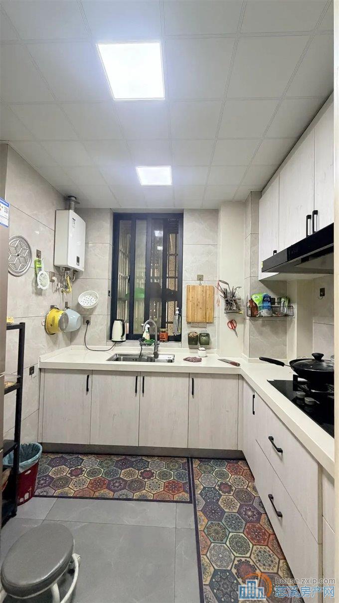 明月佳苑 91平精装 96.8万急卖特价