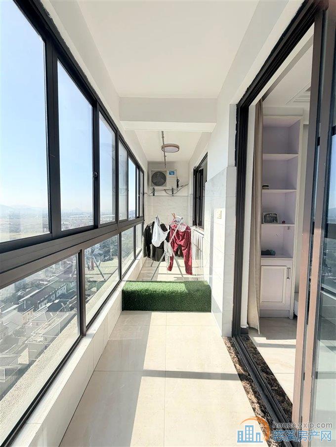 特价捡漏峙山庄园87平69万精装拎包入住