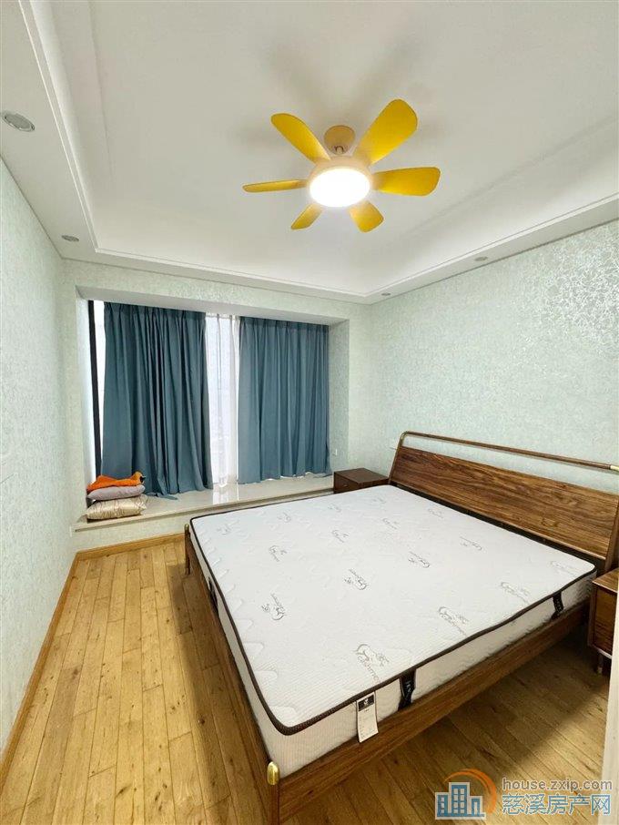 元亨雅园 精装 楼层好 带车位