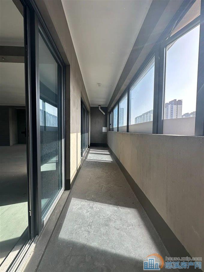 上河檀府 洋房 带车位 包营业税