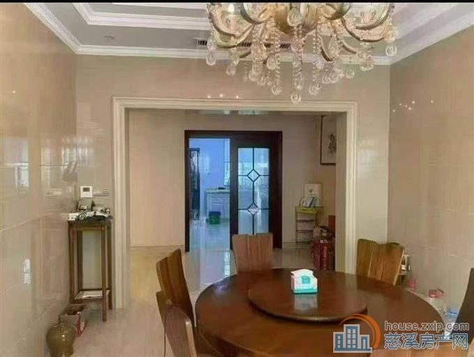 白彭小区兴隆苑三通三518万