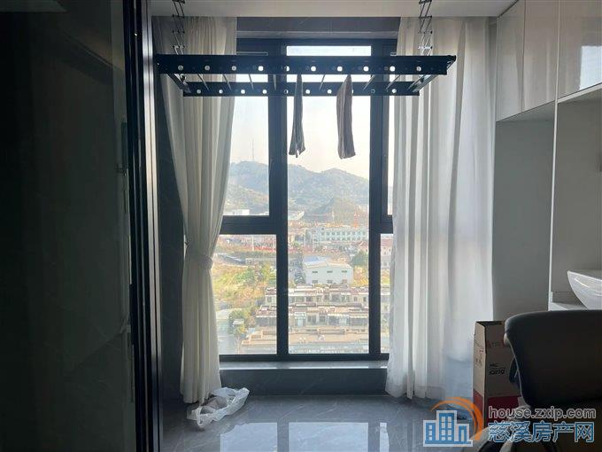 复地二期127平160万全新精装修