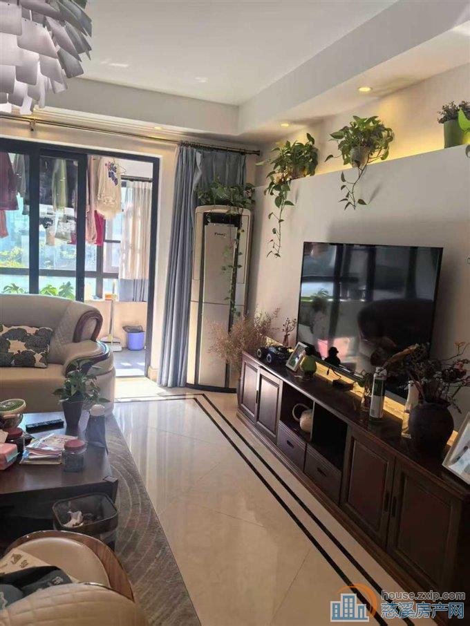 金地鸿悦188平方精装262.8万