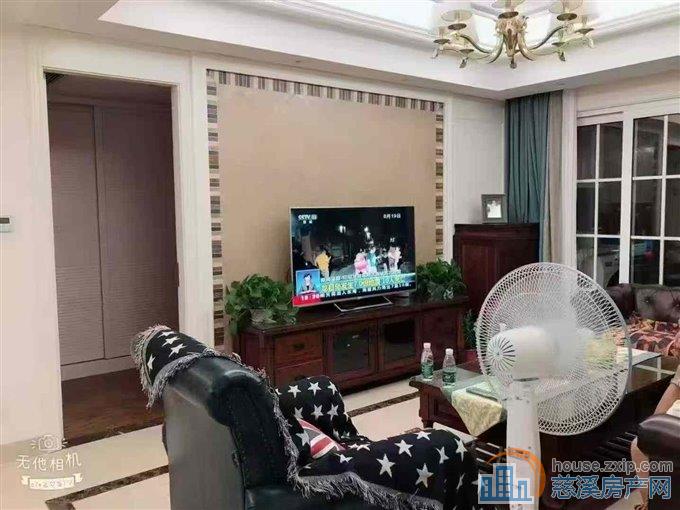 金仕华庭100平好楼层3室美式精装可读书