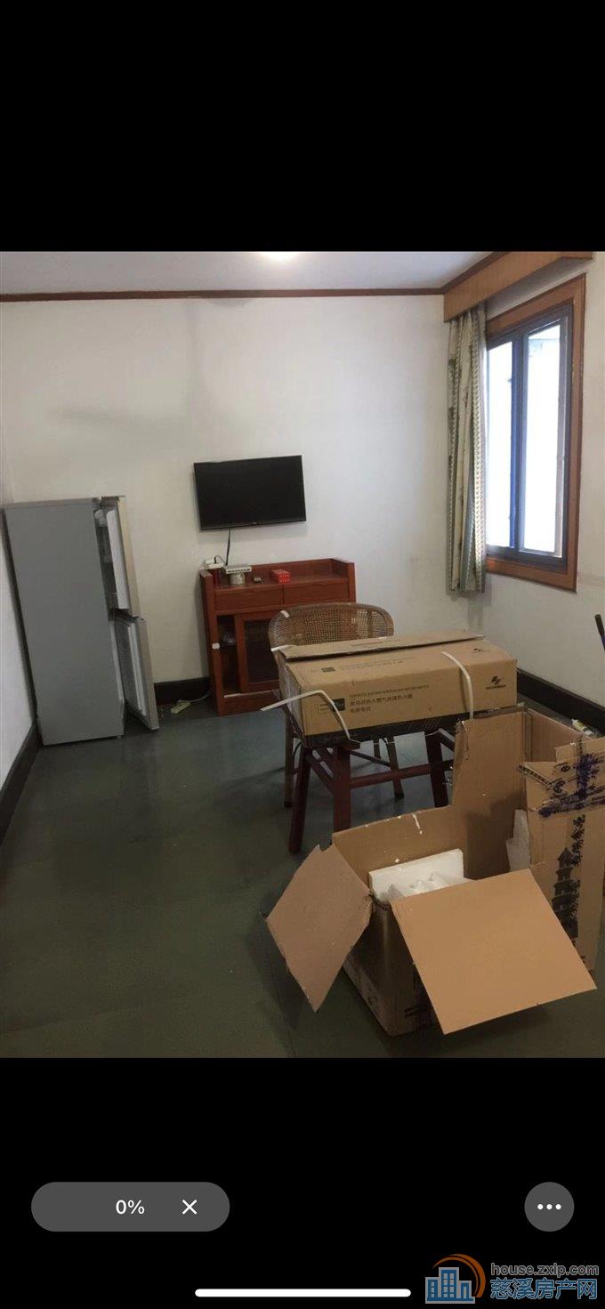 吉祥新村1楼二室送储物间1500元