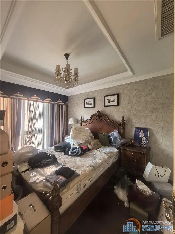 急卖 梵石花园 精装160平方138万