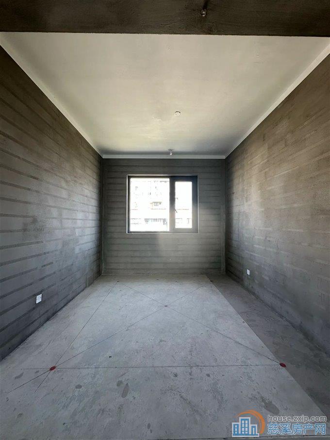 上河檀府143平4室2厅高性价比仅218