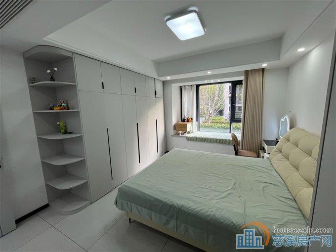 天安盛世臻境 精装 带车位