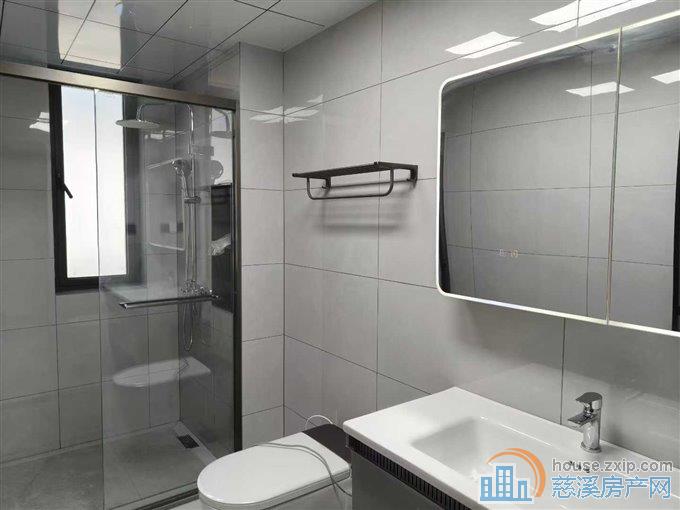 江樾潮启三室二卫首次出租全新精装带车位