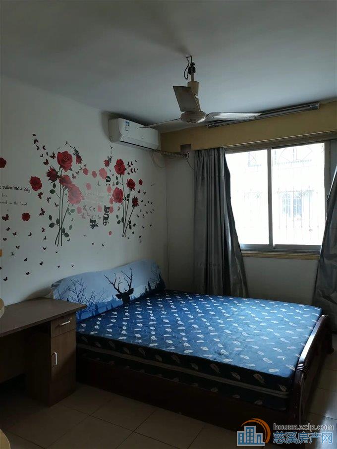 稀缺 茜苑新村三楼精装 位置好