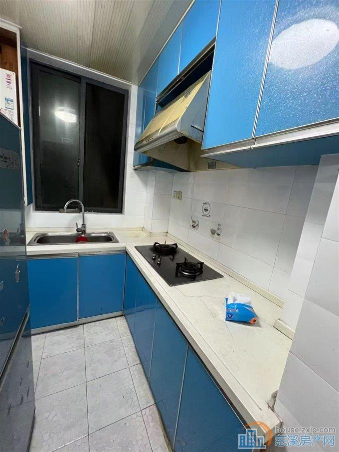 人和家园两室一厅   2000/月