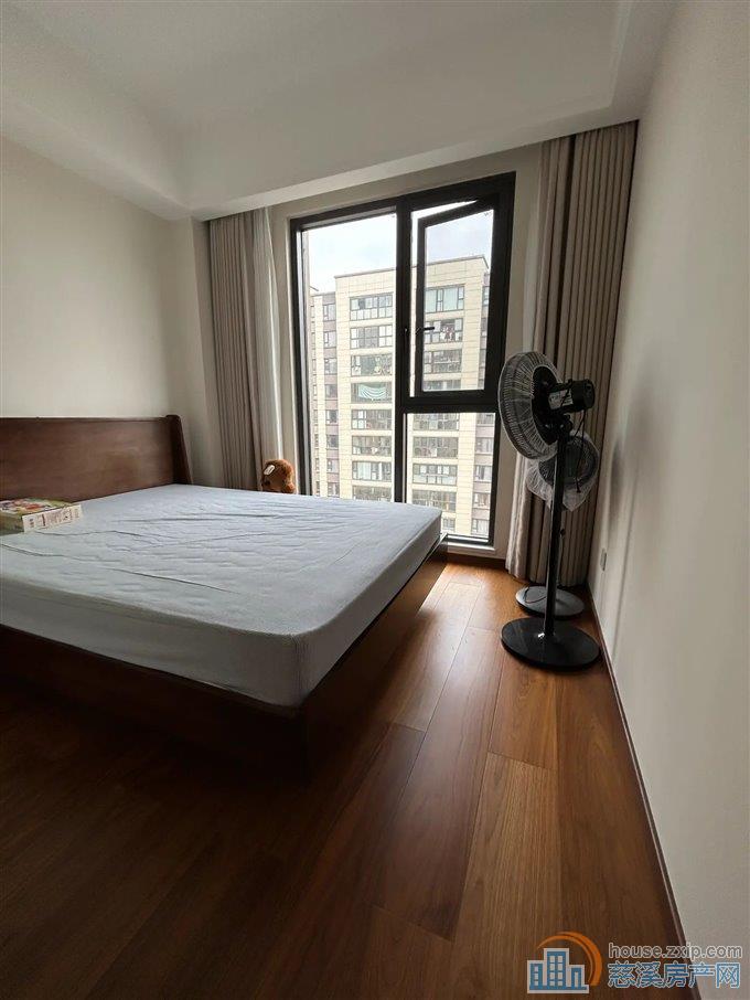 珑玥府 豪装洋房143平带车位 楼.王位