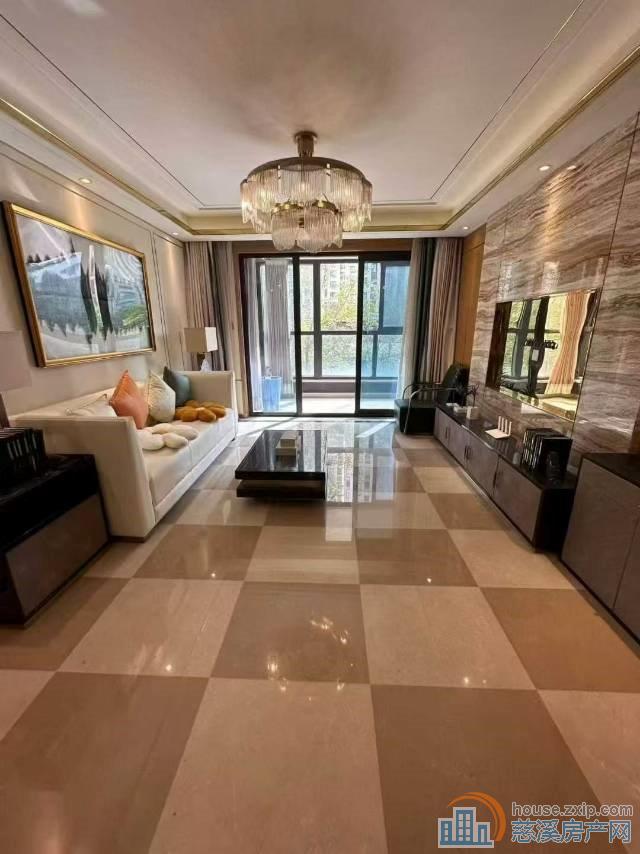 保利俯院江南洋房127平精装捡漏165万