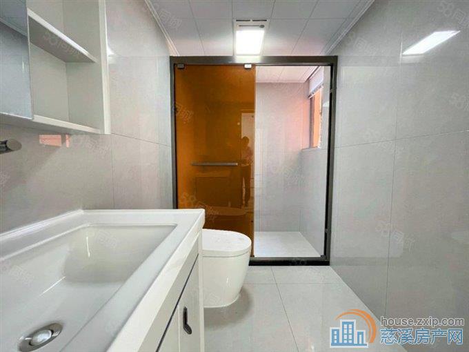 鸣北小区，独家