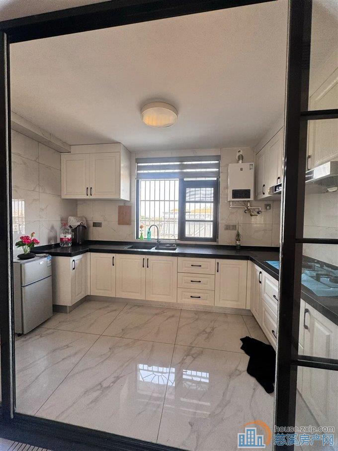 急卖 园丁新村 精装137平方99.8万