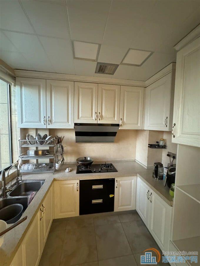 元亨雅园 河景房143平方216万车位