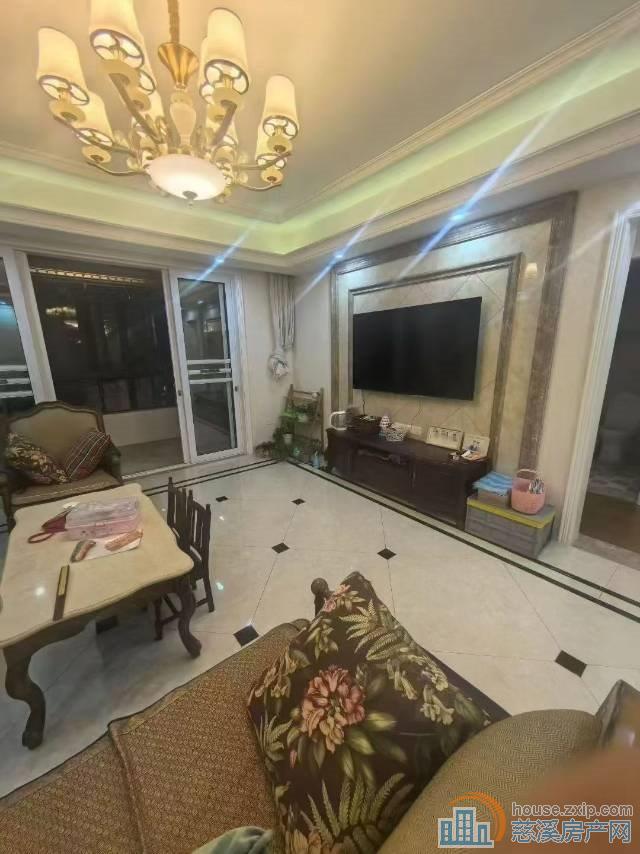 保利二期天悦湾楼层佳190平精装208万