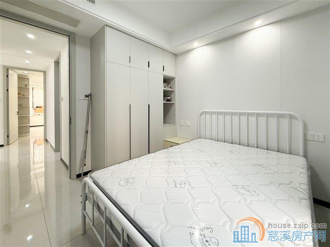 天安盛世臻境 精装 有花园 带车位