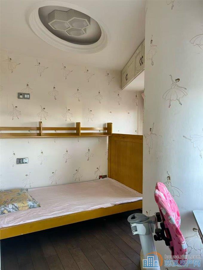 泰悦公寓52平120万无读书