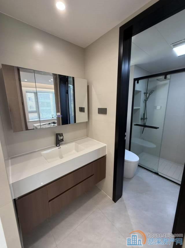 蔚蓝云图豪装85平方119.8万满两年