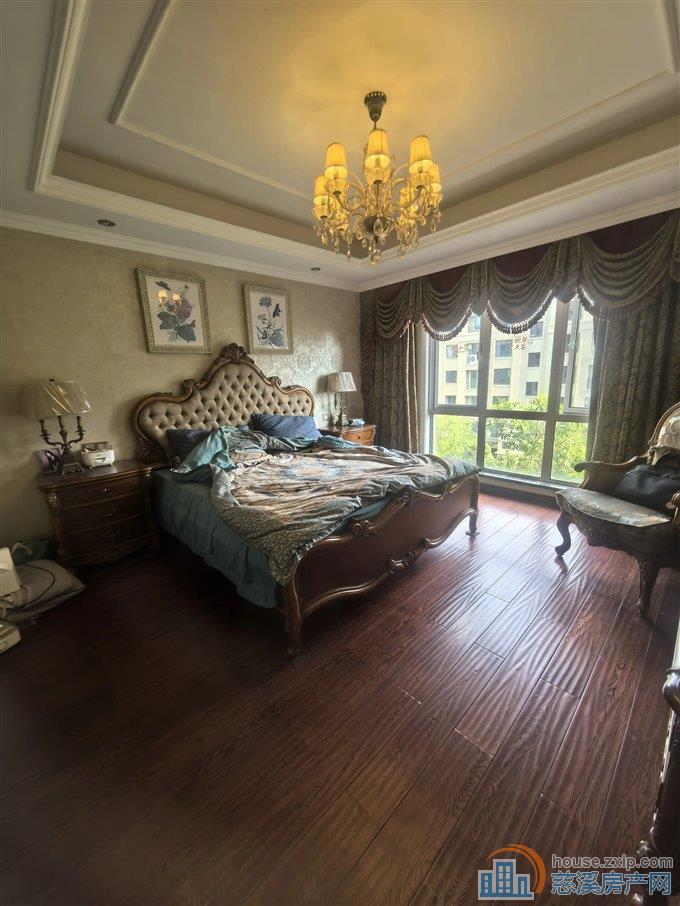 梵石花园160平138万精装送车位