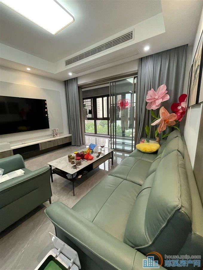 悦华府 洋房 精装 双车位 楼层好