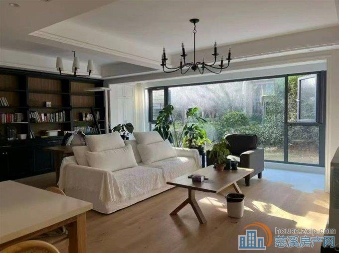 上东辰府130平豪装带产权车位229.8