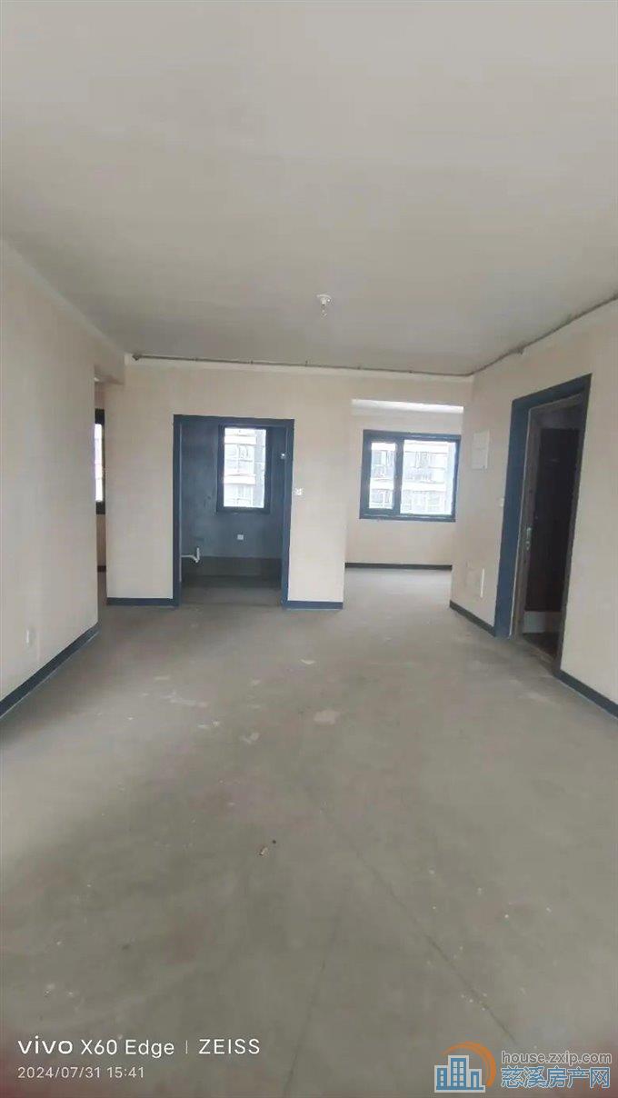 辉逸云庭 新城河9层洋房送车位