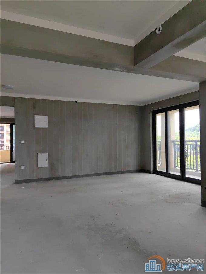 江滨之城     送双车位  满2年亏卖