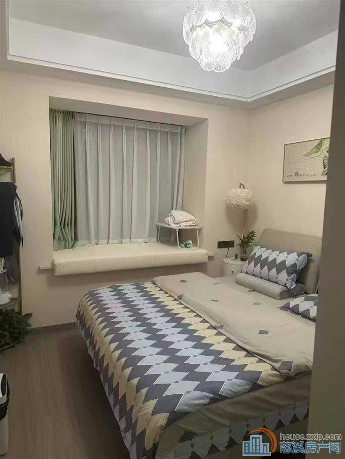 逍林天安自住精装