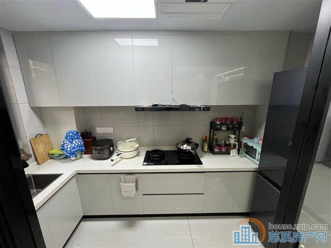 天安盛世臻境 精装 带车位