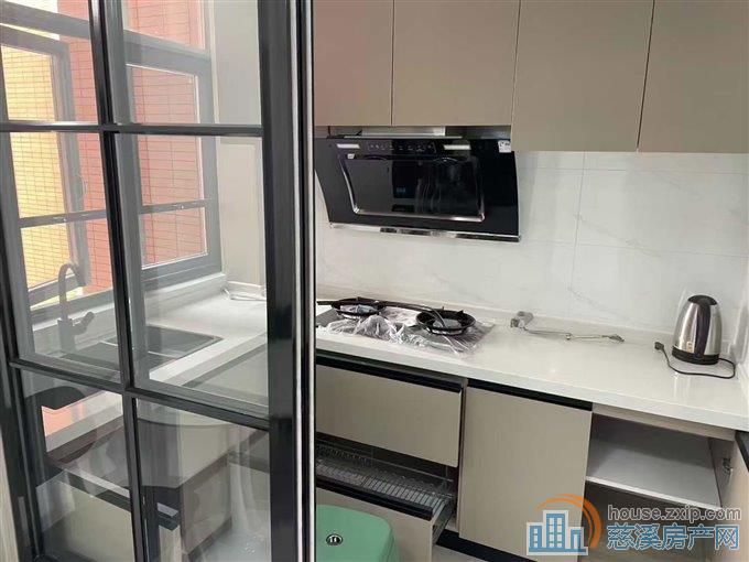 双和家苑90拎包入住2600