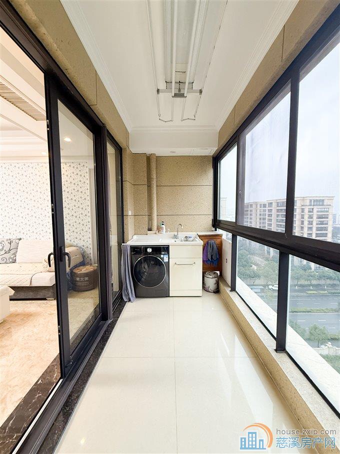 绿城诚园123平172万送车位绿城物业