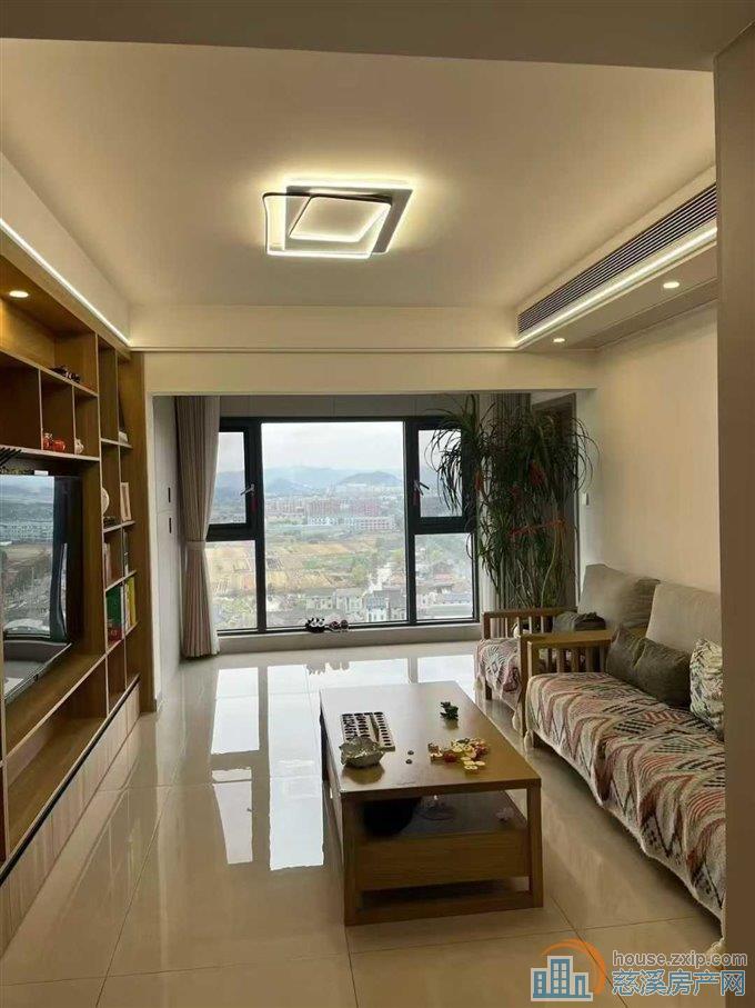 单价8000送车位翡丽湾精装修可拎包入住