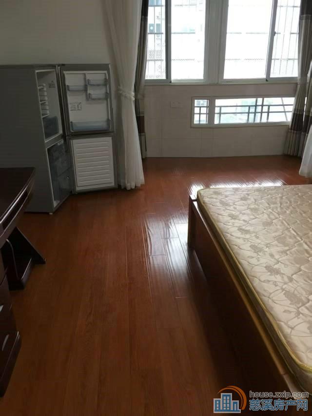 城市星光38平朝南好楼层精装有厨房