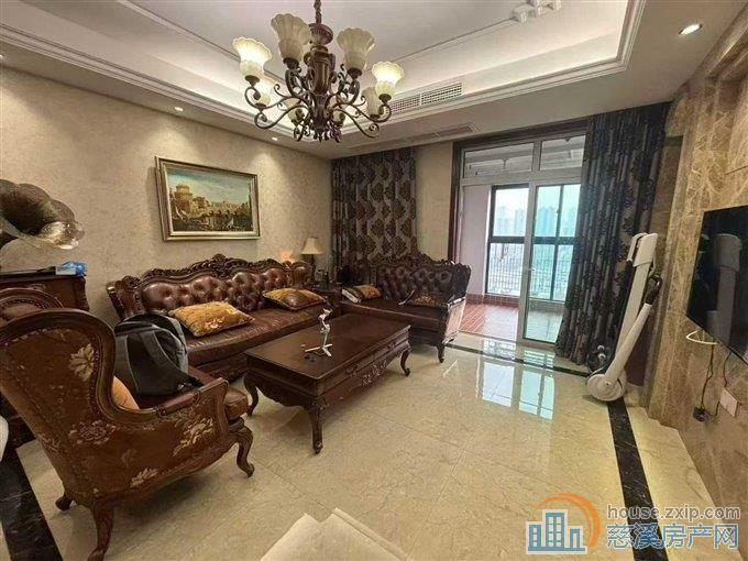 梵石花园140平9楼豪华欧式装修136万