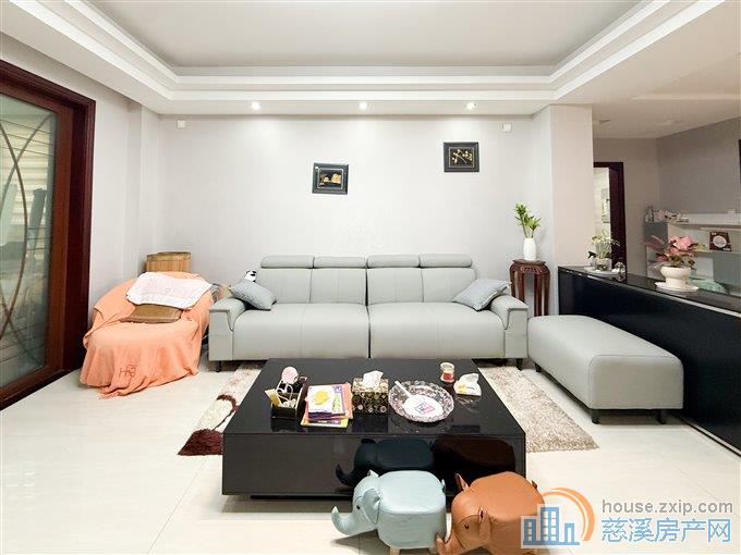 枫华富地134平精装好房品质小区仅155